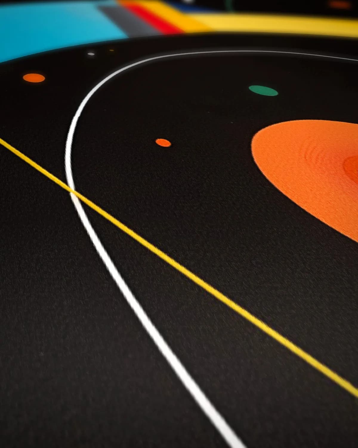 Kosmische Kleuren op geweven fluweel, uitsnede 2 van 3