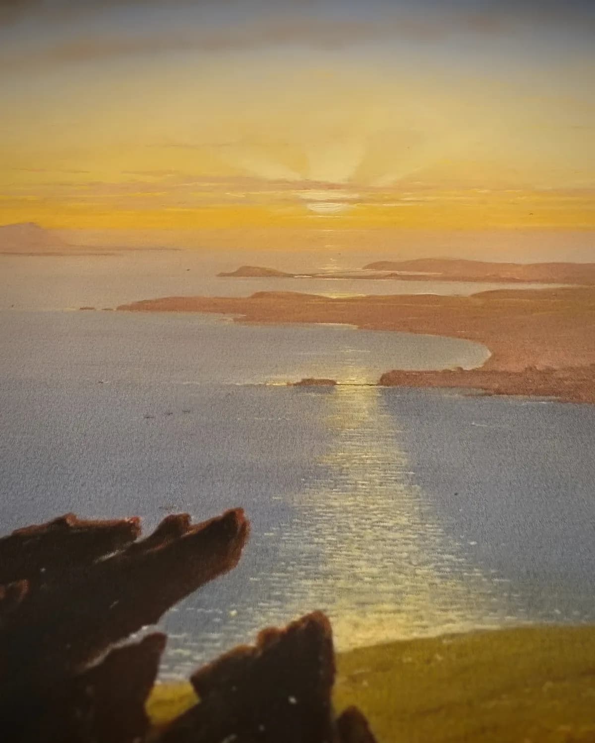 Krater van de Vesuvius bij zonsondergang over de Golf van Napels op geweven fluweel, uitsnede 3 van 3