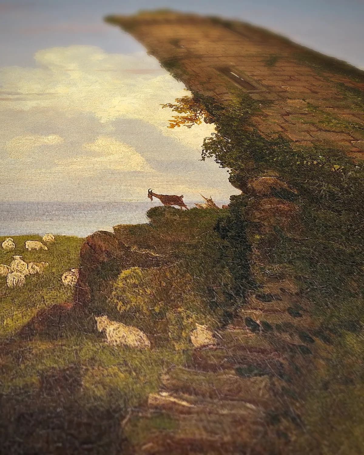Kustlandschap met herder en ruïne op geweven fluweel, uitsnede 2 van 3