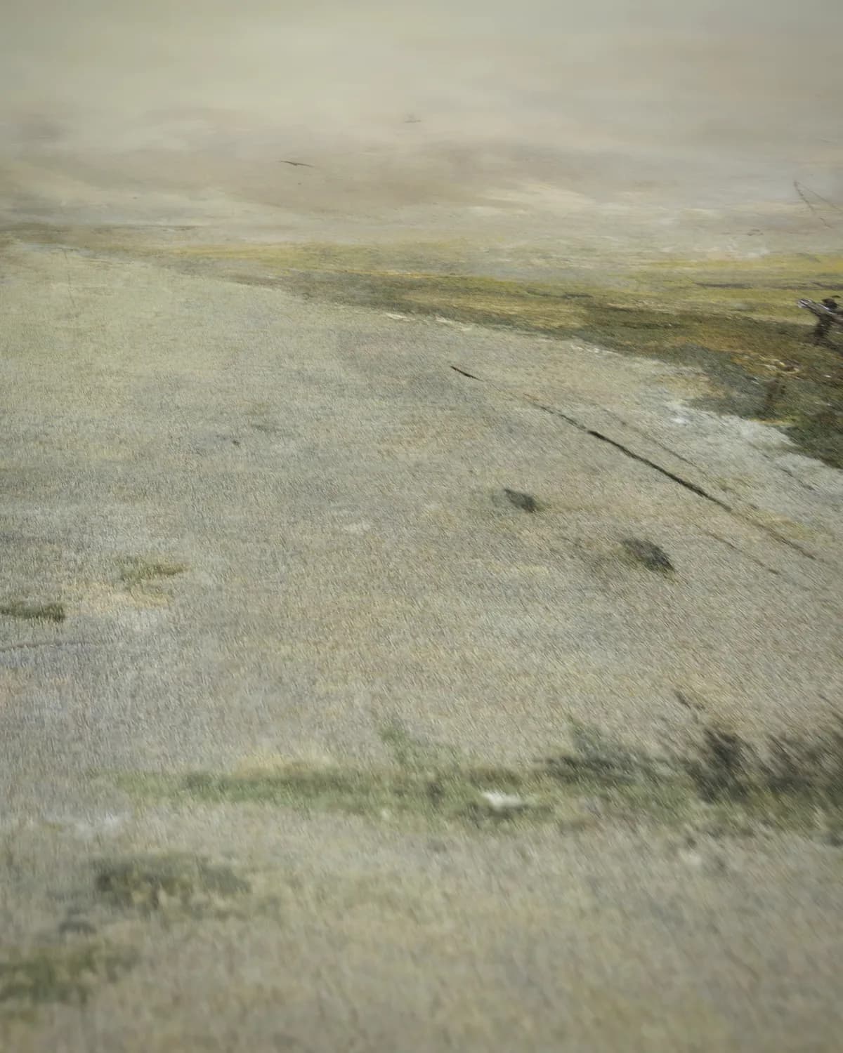 Landschap met een trein op geweven fluweel, uitsnede 2 van 3