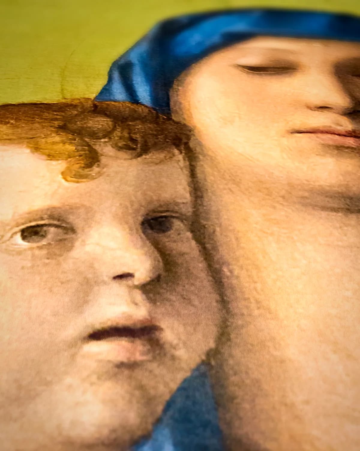 Madonna tussen de Boompjes op geweven fluweel, uitsnede 3 van 3