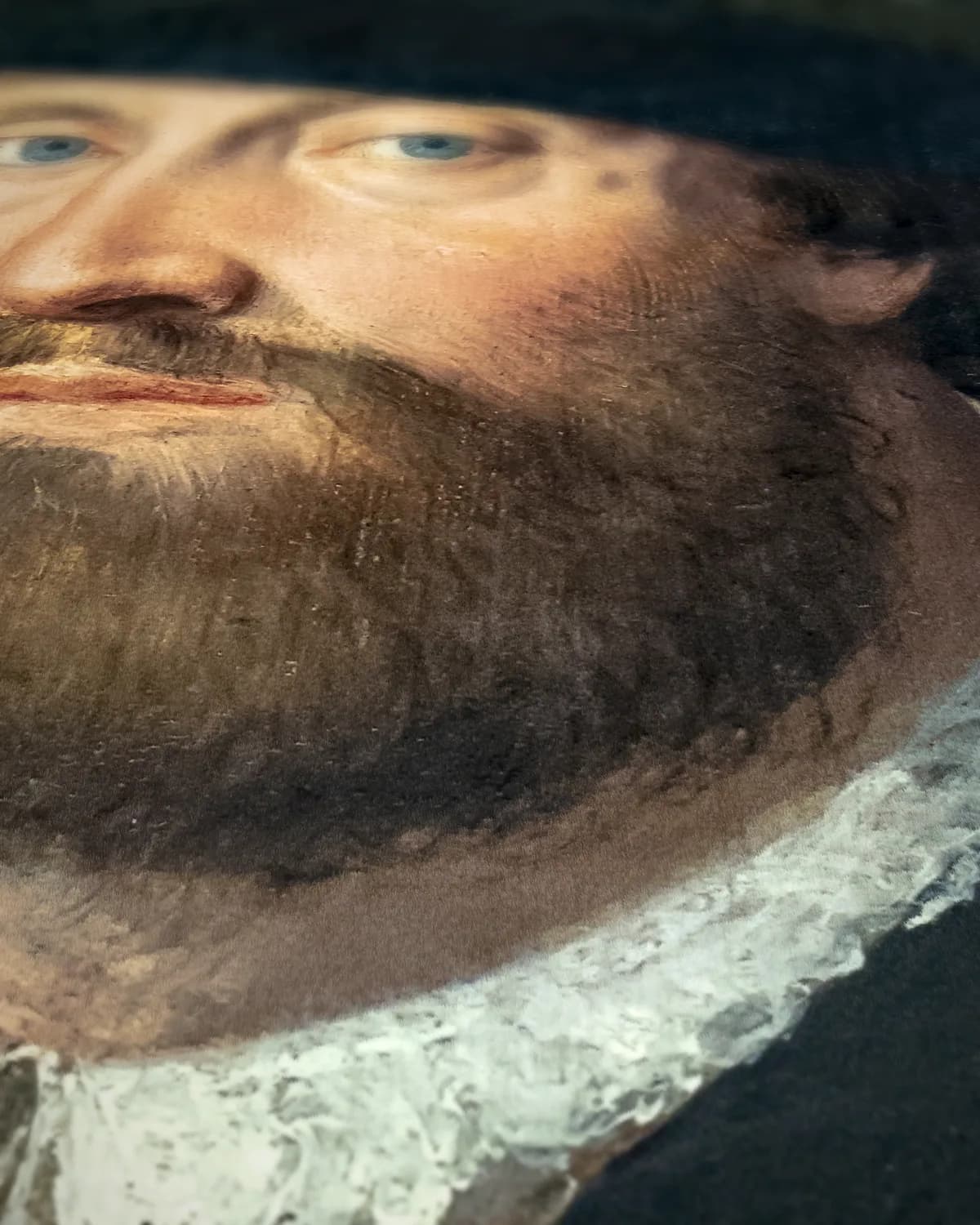 Portret van kardinaal Antoine Perrenot de Granvelle op geweven fluweel, uitsnede 3 van 3