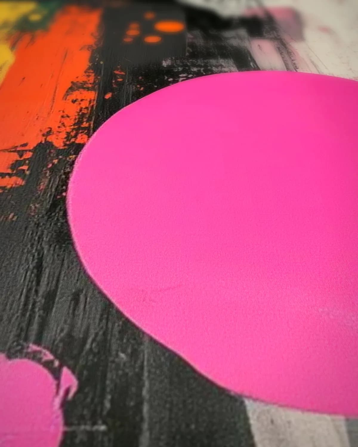 Roze doorbraak op geweven fluweel, uitsnede 3 van 3