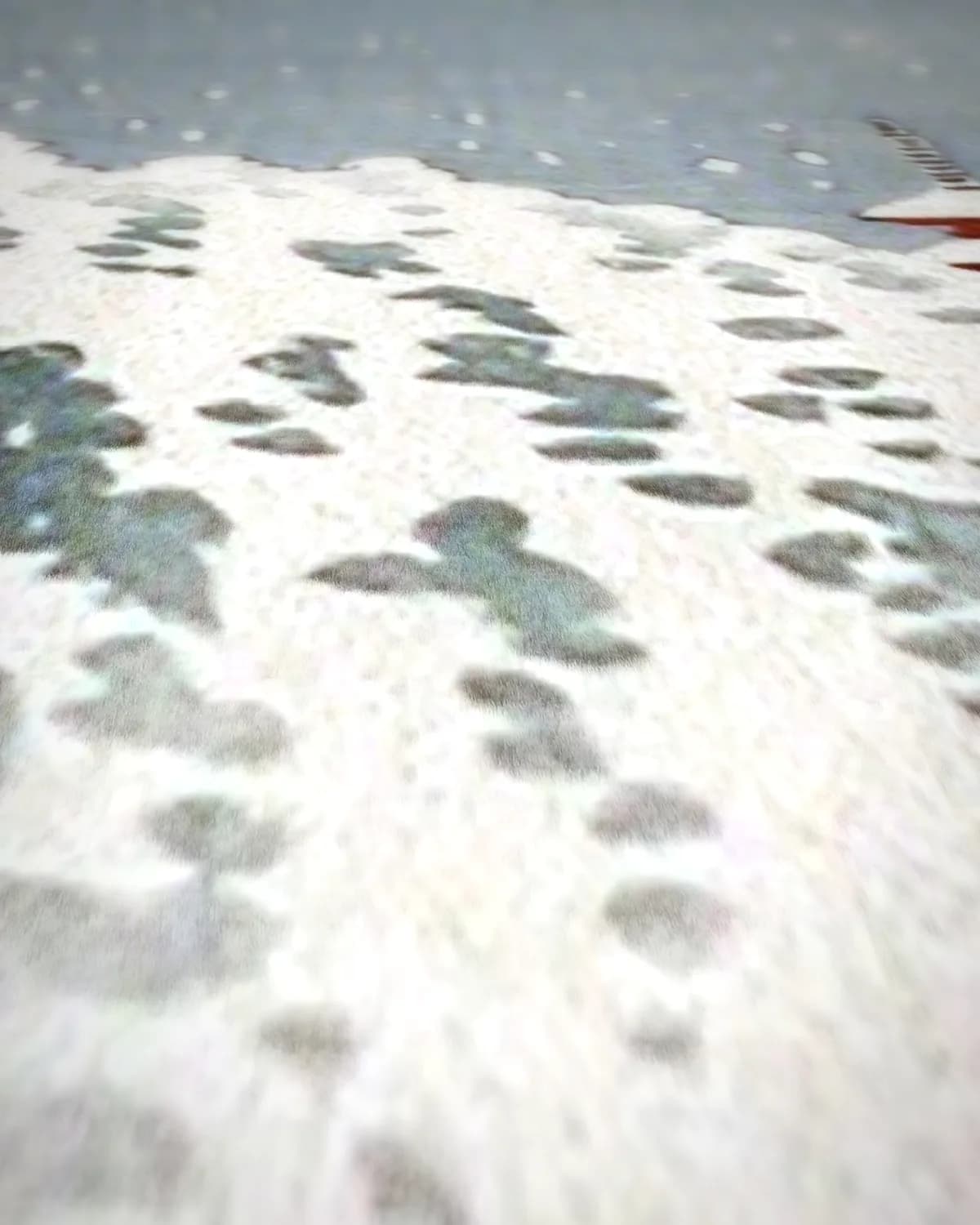 Sneeuwavond op een bergpad op geweven fluweel, uitsnede 1 van 3