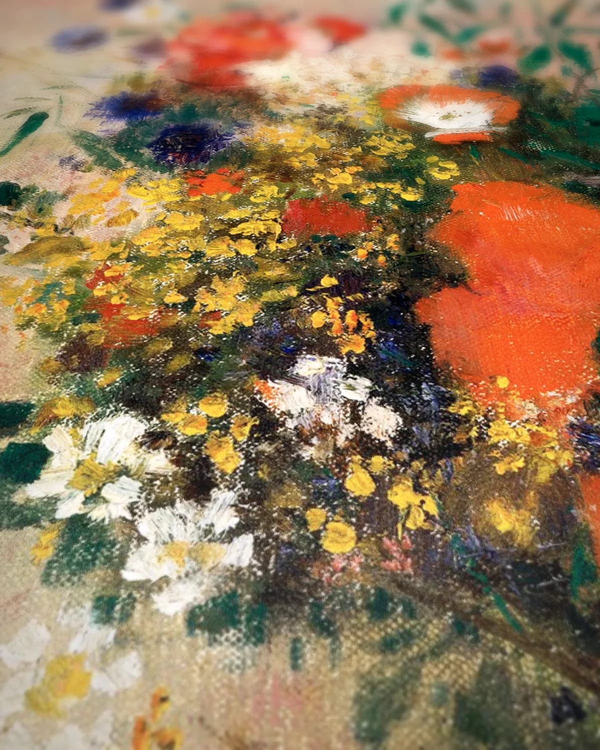 Vaas met bloemen op geweven fluweel, uitsnede 3 van 3