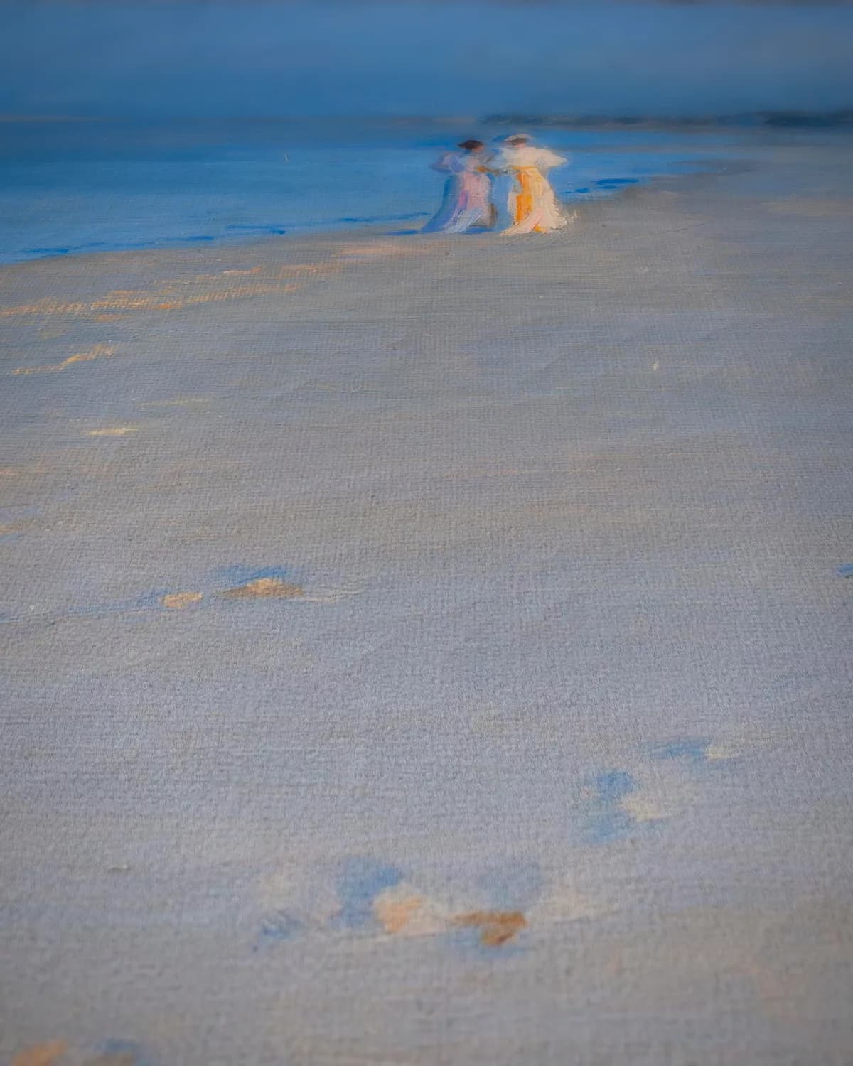 Zomeravond op het zuiderstrand van Skagen, Anna Ancher en Marie op geweven fluweel, uitsnede 3 van 3